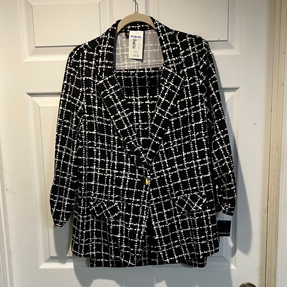 Sabrinas Black and White Women's Suit